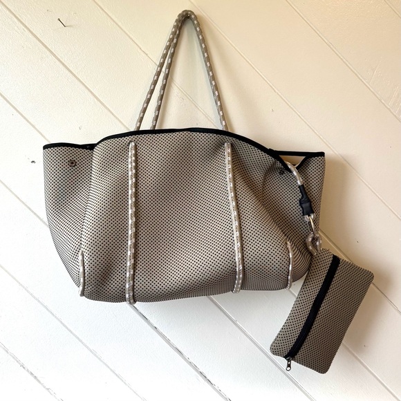 Handbags - Mushroom colored tote bag